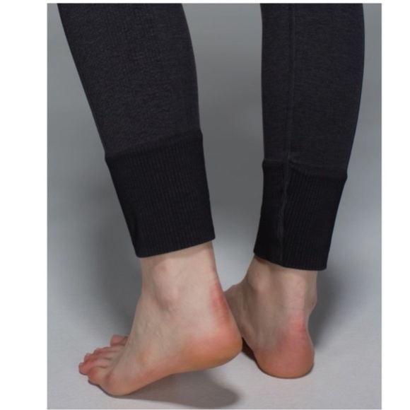 Lululemon Ebb To Street Pant in Heathered Black - Picture 5 of 13